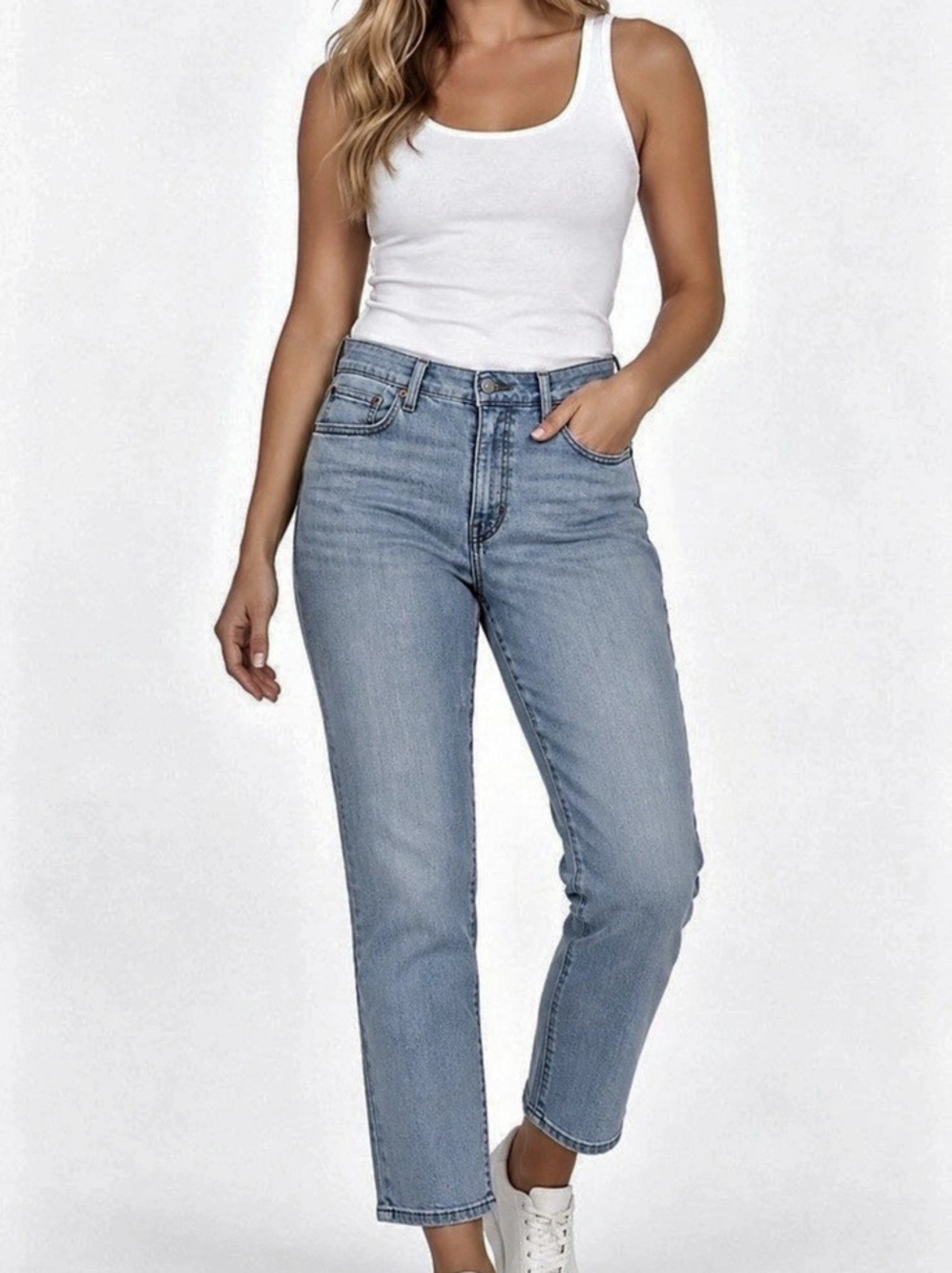 Levi’s Boyfriend Jeans in Blue Waist 33